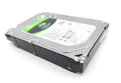 Жесткий диск 3.5" Sata 2Tb Seagate ST2000DM00 - Pic n 294827