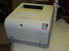 Принтер HP Color LaserJet CP1215 ,A4, лазерный цветной, 12 стр/мин, 600x600 dpi, подача: 150 лист., вывод: 125 лист., память: 16 Мб, USB