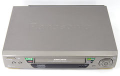 Видеомагнитофон VHS Panasonic NV-SD235 - Pic n 302206