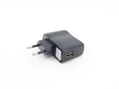 Универсальное зарядное устройство USB. Блок питания AC TDM15 DC 5V, 500mA, черный