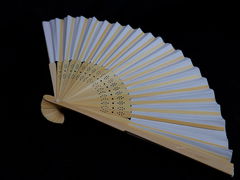 Веер ручной бамбуковый 21см. + Белые перчатки из хлопка / В Японском аниме стиле  - Pic n 308333