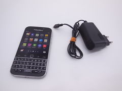 Смартфон BlackBerry Classic (SQC100-1)