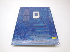 Материнская плата Socket 1156 Gigabyte GA-P55-UD3 <br />Имеется небольшой дефект разъема PS/2 (На работоспособность подключаемых устройств не влияет) - Pic n 310979